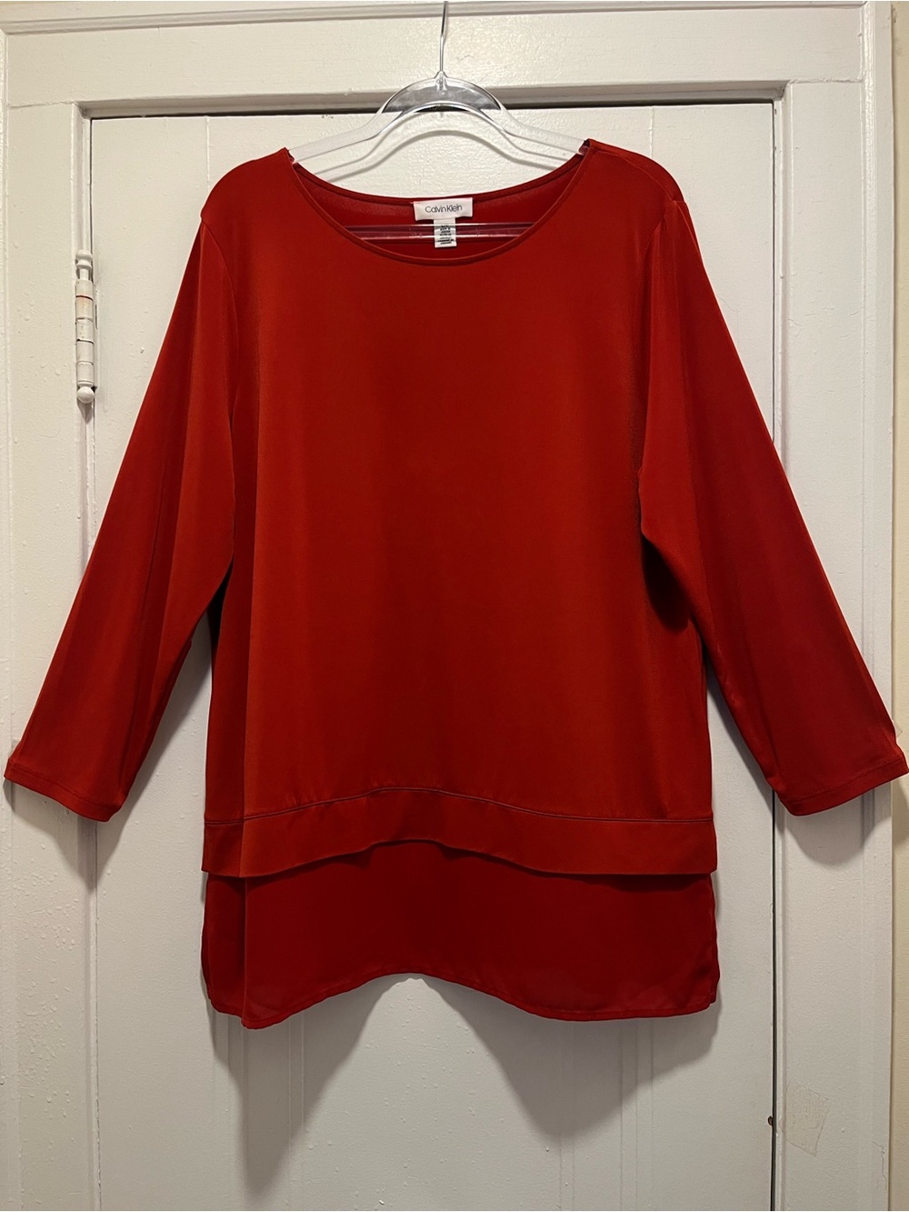 Calvin Klein Red Layered Tunic Top 3/4 Sleeve
Stretch Mixed Media Festive Sz L